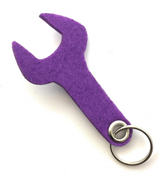 Schraubenschlüssel / Werkzeug - Filz-Schlüsselanhänger - Farbe: lila / flieder - optional mit Gravur