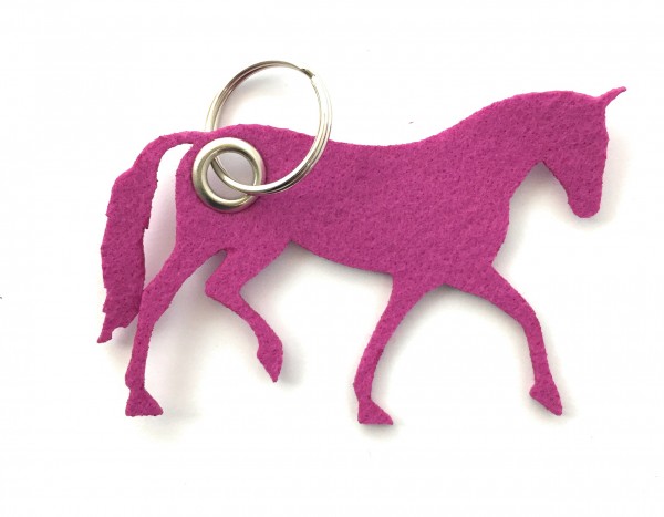 Pferd / Dressur / Reiten /laufend - Filz-Schlüsselanhänger - Farbe: magenta - optional mit Gravur /